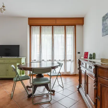Decumana Cozy Flat By Wonderful Italy アパート