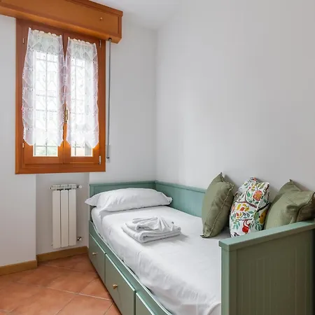 アパート Decumana Cozy Flat By Wonderful Italy ボローニャ